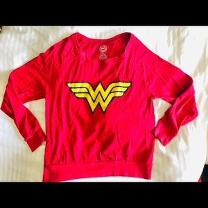 Wonder Women Long Sleeve Tee